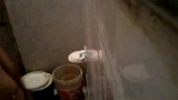 Nonton Bath thumbnail