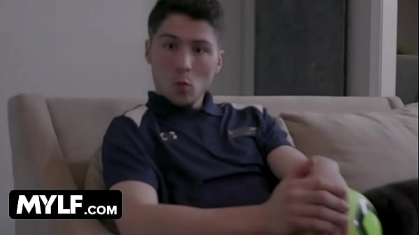 Brunette MILF Big Tits Sex With Best Friends Young StepSon 