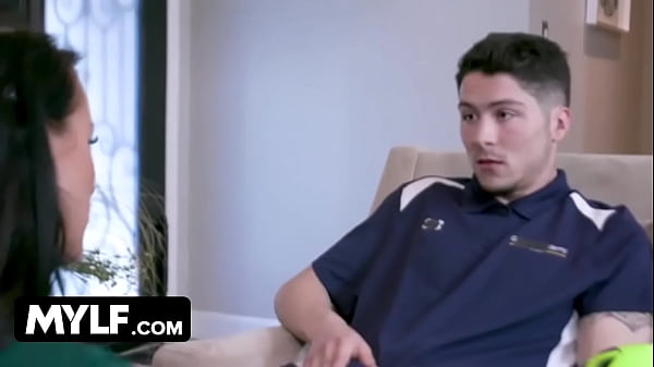 Big Tits Big Ass MILF_Reagan Foxx Seduces Her_Friends_Young StepSon After Soccer Practice