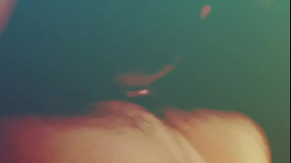 Mi sobrina teibolera me_a con una rica felaciónpara que no la_delate tendrá que darmemás que eso