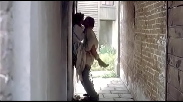 Elizabeth hurley method