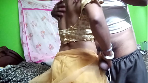 Indian Girl Sex With Landlord thumbnail