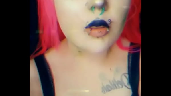 Don't mind my ugliness but today's inspiration beetlejuice 3 