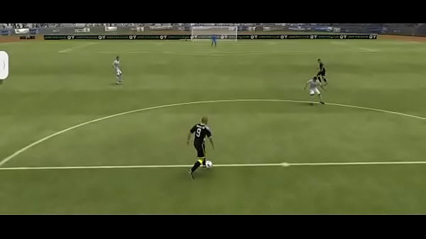 Ronaldo fen&ocirc_meno gozando na esposa