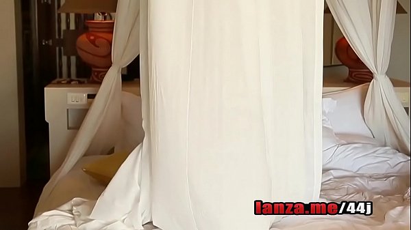 Beauti Teen Porn Star Dancing Nude thumbnail