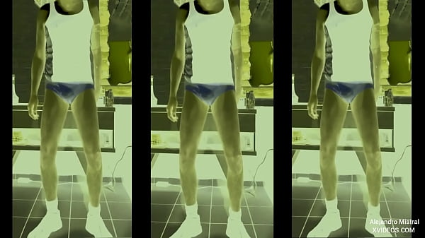 MISTRAL El arte de erectar cuando el nailon acaricia la verga 