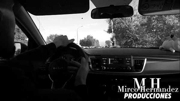 Sofia mayers en "un dulce encuentro en la orilla" 