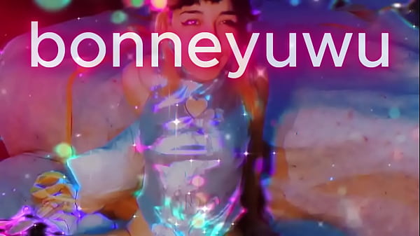 Play MP4 - Bonneyuwu - 10&colon;25 KUM en todo el cuerpo