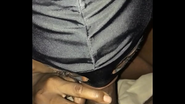 The wrong way to r#b perfect lips slurps his dick until he nut pt2