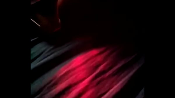 gozando na cama da namorada