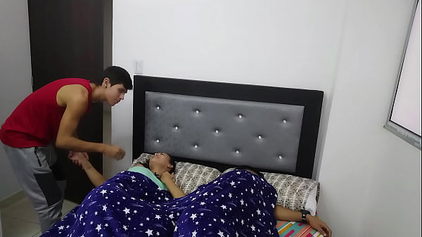 Follando Con Mi Cu&ntilde;ado Rico Y Brutal thumbnail