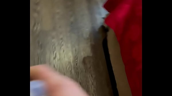 Nonton Wife Pulls Out Toys For Internet Friends thumbnail