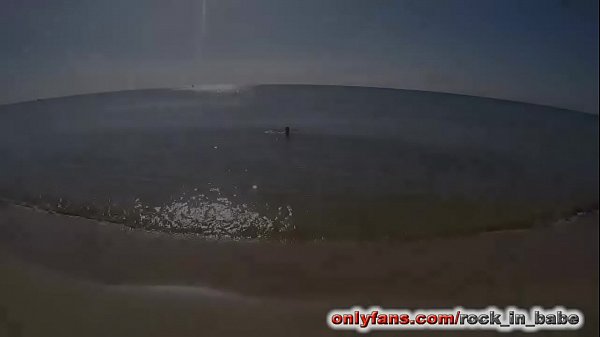 Nonton Enjoy A Good Swim In Blue Waters... thumbnail