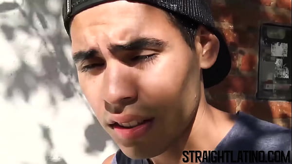 Play MP4 - Bareback banged Latino gets picked up and squirted with jizz