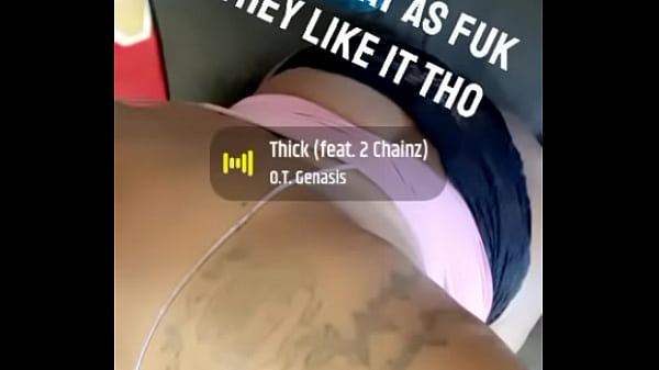 Nonton Sitting Pretty thumbnail