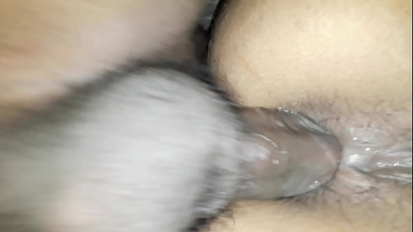 Lleche_en el culo de mi_vecina