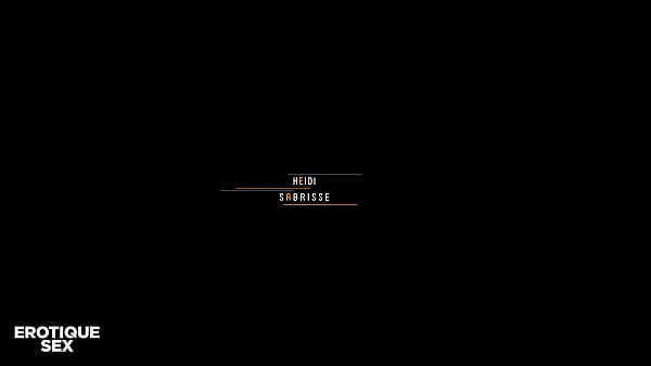 Nonton Lesbian Babes Pussy Licking And Finger Fucking Fun thumbnail