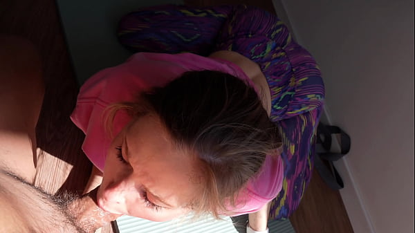 Play MP4 - She Rolled Out the Mat&period;&period;&period; Then Rolled on Me &mdash; Homemade couple