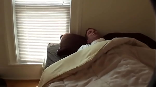 Nonton Nurse Stinky Soles thumbnail