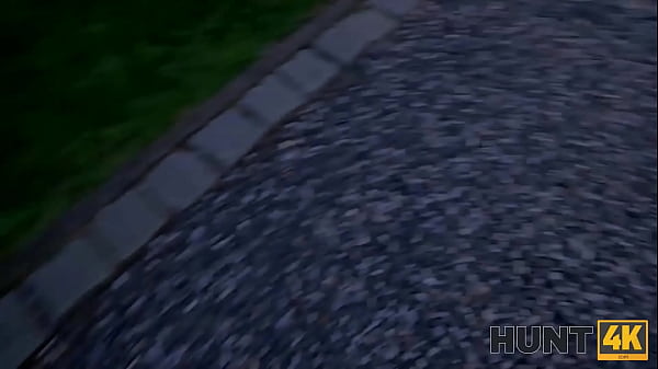 Play MP4 - HUNT4K&period; Swinging Like Cucking