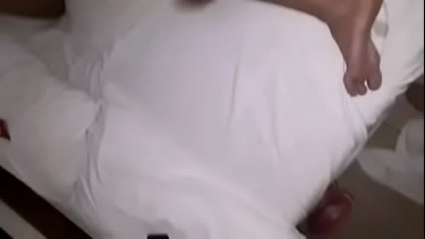 Play MP4 - Fudendo a travesti rabuda