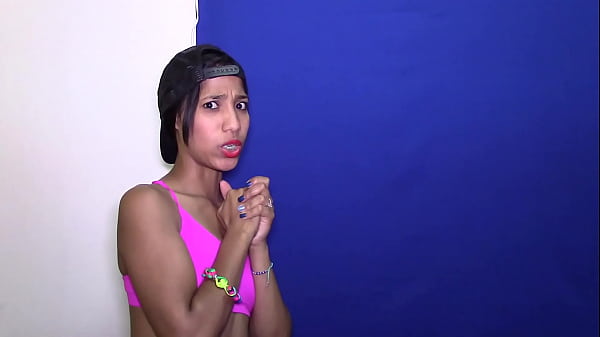 Play MP4 - SHE WANTS GO TO BALLGAME AND GETS THROATFUCKED TILL PUKE