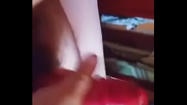 Pau com camisinha de morango 