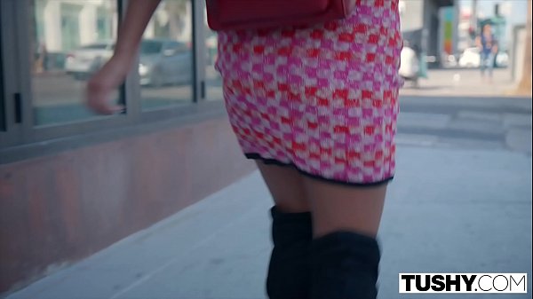 Play MP4 - TUSHY College Student Always Rushes Home For Anal Pound