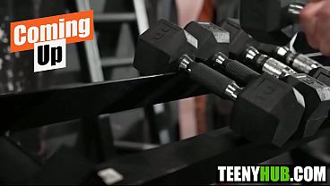 Nonton Stretch In A Different Way thumbnail