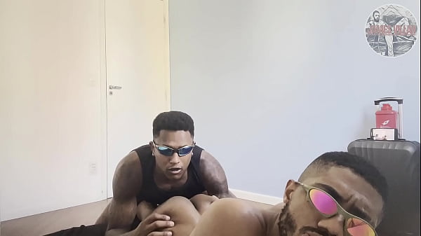 A Tarde Toda Fudendo O Pretinho Sarado thumbnail