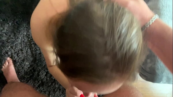 Play MP4 - Morning blowjob from the wife before going to work
