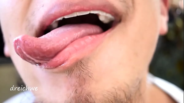 Tongue Plus Domi Super Vibrator thumbnail