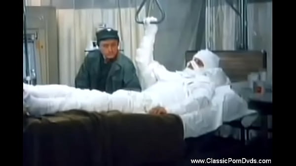 A lovely woman experience a vintage classic doggy style when making the best fun experience while fucking