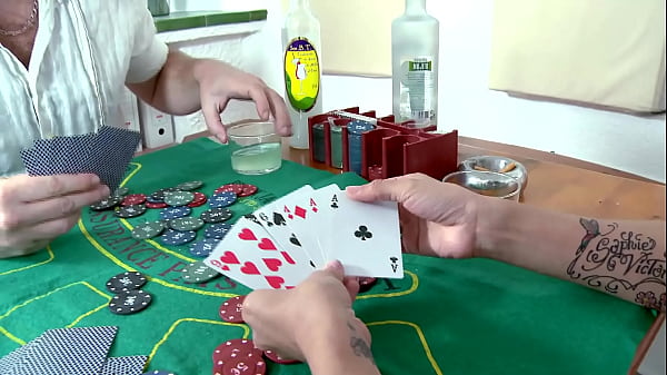 Nonton Tattooed Sparky Sin Claire Lets A Smooth Talking Black Stud Fuck Her Tight Ass thumbnail