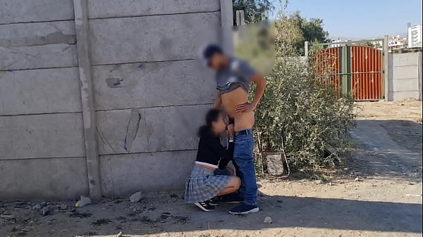 Estudiante Follada Por Su Vecino thumbnail