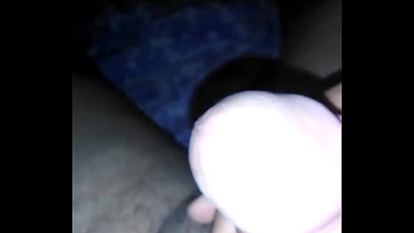 mi amigo Pelon sacandose la leche para mi 