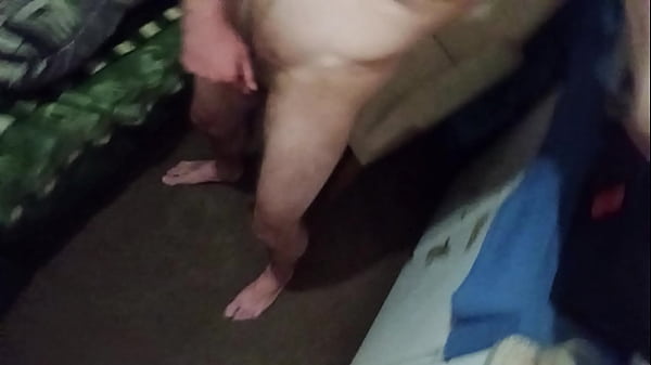 Nonton Hanging Around Naked thumbnail