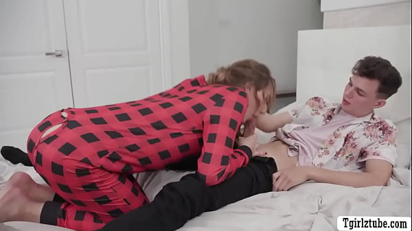 Trans Jayne Calloway caught Josh Rivers jerking off on his bed.Instead of getting mad,she throats his hard big cock 