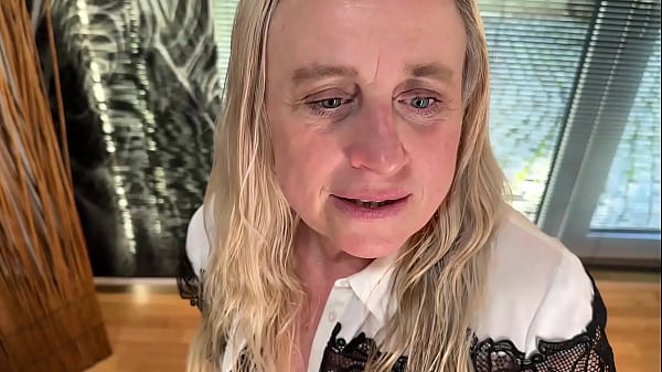 Self-made video with closeups of my hot big prolapse pussy