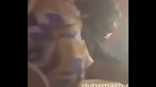 My friend&rsquo_s big juicy ass twerking