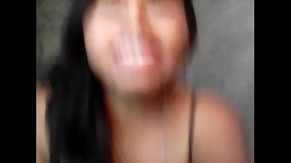 Play MP4 - boliviana se exibe le gusta