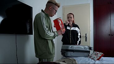 Nonton Hotel Room One Bed Step Mom Got Her Tight Hole Filled Deep thumbnail