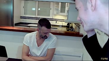 Nonton A Spanish Lesson thumbnail