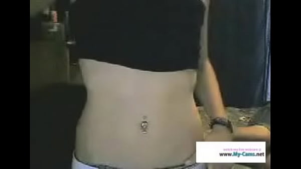 Brunette bitch shows her titties 