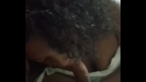 Ella la mam&aacute_ con pasion