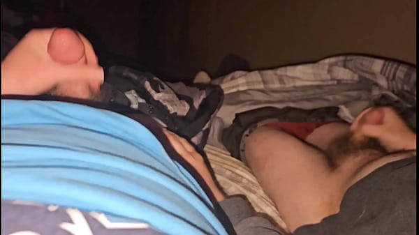 Play MP4 - we both masturbating