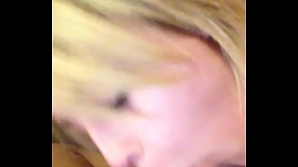 My girl sucking my dick really goood ;) 