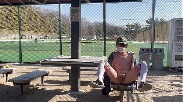 女装まゆのドキドキ露出プレイ thumbnail