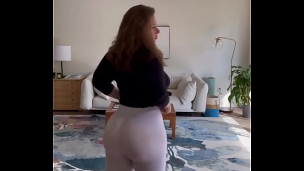 Big ass cameltoe 