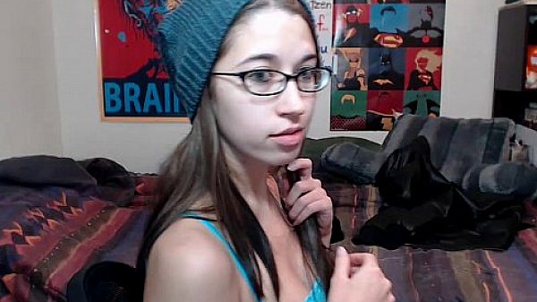 6cam.biz slut alexxxcoal squirting on live webcam 